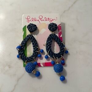 Woven blue pierced earrings